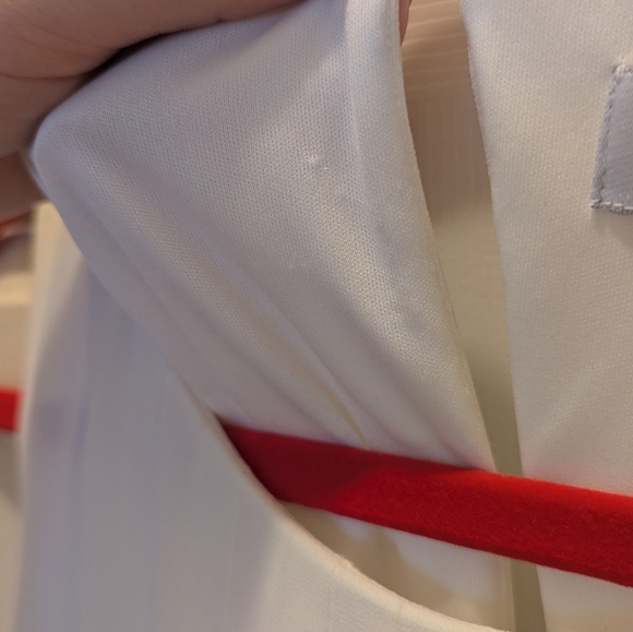 Emma & Michele Off White Pleated Dress Size 10 - Picture 6 of 12